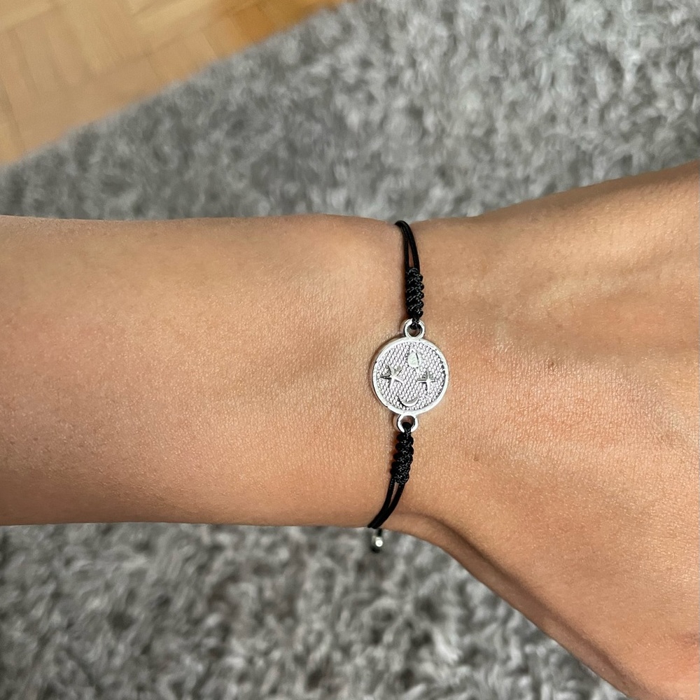 Hand made bracelet with silver stone